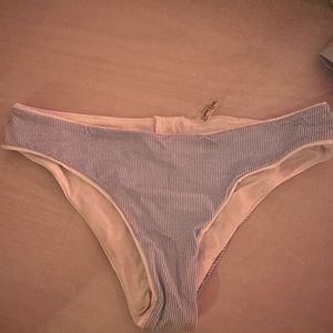 Beach Bunny Bikini Bottom - preppy
